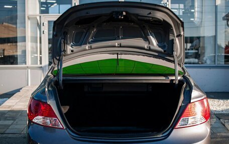 Hyundai Solaris II рестайлинг, 2011 год, 750 000 рублей, 20 фотография