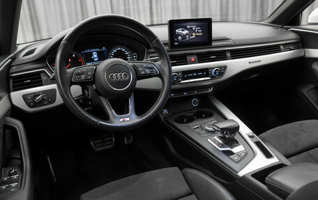 Audi A4, 2018 год, 2 250 000 рублей, 7 фотография