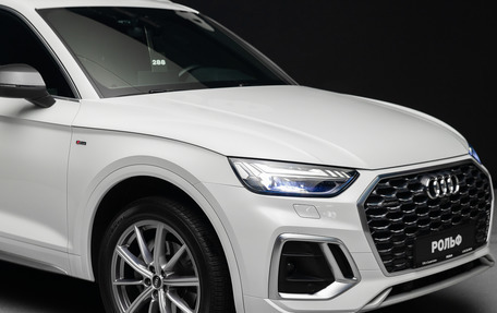Audi Q5, 2021 год, 4 990 000 рублей, 7 фотография