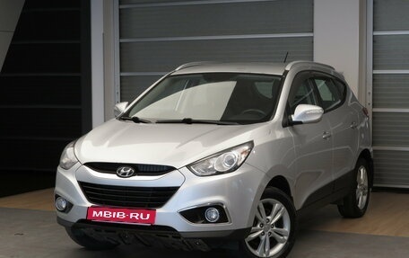 Hyundai ix35 I рестайлинг, 2011 год, 999 000 рублей, 1 фотография