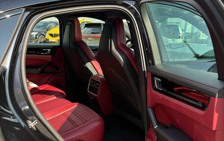 Porsche Cayenne III, 2021 год, 10 200 000 рублей, 13 фотография