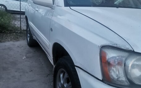 Toyota Kluger I, 2003 год, 490 000 рублей, 3 фотография