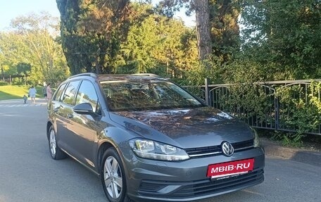 Volkswagen Golf VII, 2020 год, 1 600 000 рублей, 7 фотография