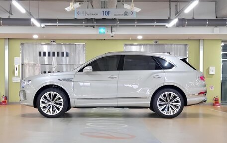Bentley Bentayga I, 2026 год, 42 380 000 рублей, 3 фотография