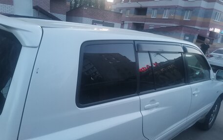 Toyota Kluger I, 2003 год, 490 000 рублей, 8 фотография