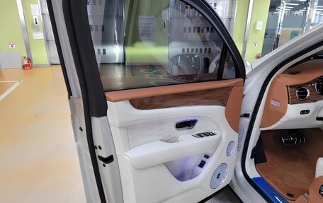 Bentley Bentayga I, 2026 год, 42 380 000 рублей, 6 фотография