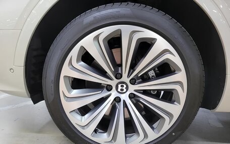 Bentley Bentayga I, 2026 год, 42 380 000 рублей, 19 фотография