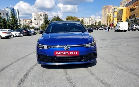Volkswagen Golf VIII, 2020 год, 2 100 000 рублей, 2 фотография