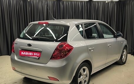 KIA cee'd I рестайлинг, 2009 год, 885 000 рублей, 3 фотография