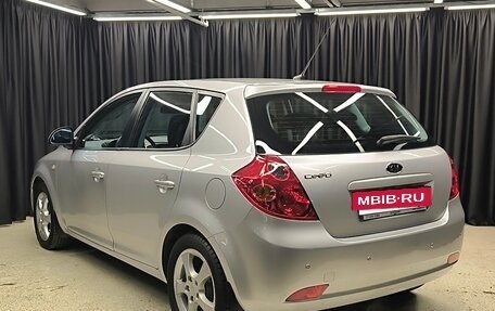 KIA cee'd I рестайлинг, 2009 год, 885 000 рублей, 2 фотография