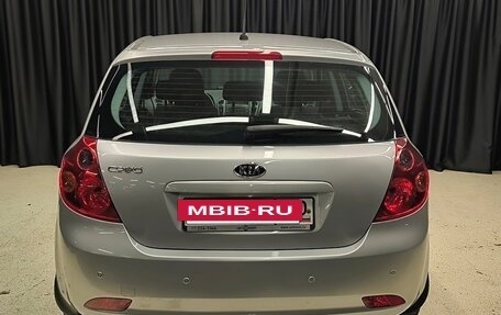 KIA cee'd I рестайлинг, 2009 год, 885 000 рублей, 15 фотография