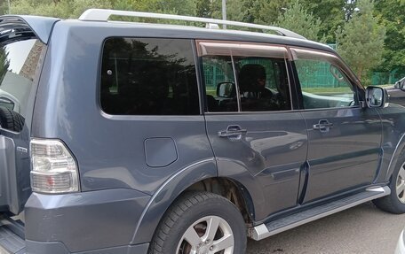 Mitsubishi Pajero IV, 2007 год, 1 540 000 рублей, 2 фотография