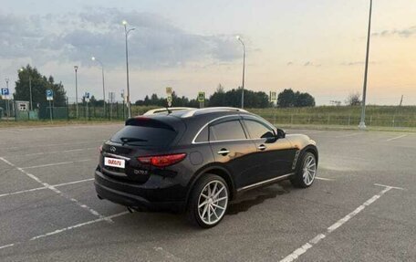 Infiniti QX70, 2013 год, 1 750 000 рублей, 30 фотография