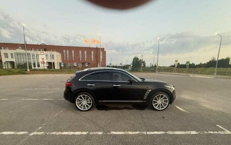 Infiniti QX70, 2013 год, 1 750 000 рублей, 31 фотография