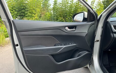 Hyundai Solaris II рестайлинг, 2018 год, 1 550 000 рублей, 21 фотография