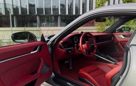 Porsche 911, 2022 год, 25 500 000 рублей, 9 фотография