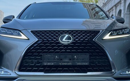 Lexus RX IV рестайлинг, 2020 год, 4 600 000 рублей, 7 фотография
