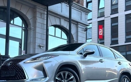 Lexus RX IV рестайлинг, 2020 год, 4 600 000 рублей, 9 фотография