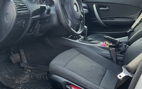 BMW 1 серия, 2009 год, 910 000 рублей, 11 фотография