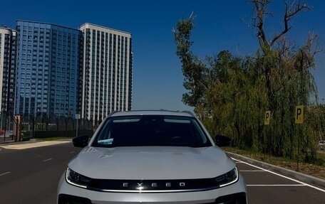 CheryExeed TXL, 2023 год, 2 550 000 рублей, 2 фотография