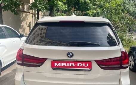 BMW X5, 2016 год, 3 000 000 рублей, 2 фотография