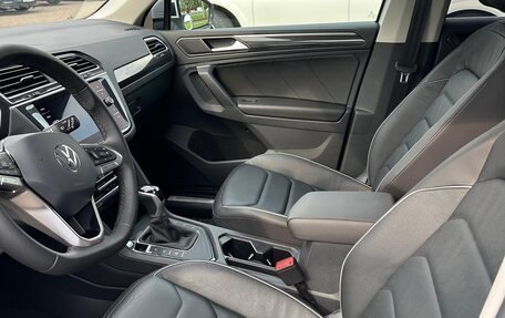 Volkswagen Tiguan II, 2021 год, 3 600 000 рублей, 7 фотография