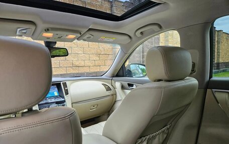 Infiniti QX70, 2014 год, 1 900 000 рублей, 6 фотография