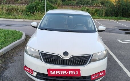 Skoda Rapid I, 2015 год, 950 000 рублей, 2 фотография