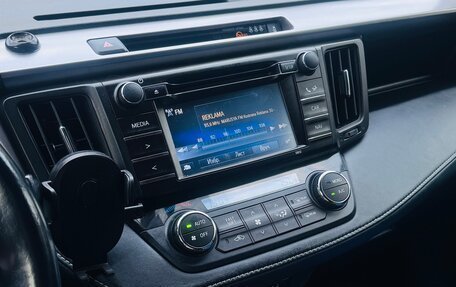 Toyota RAV4, 2015 год, 2 250 000 рублей, 7 фотография