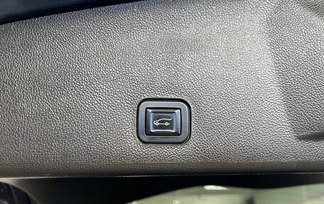 Cadillac SRX II рестайлинг, 2012 год, 1 095 000 рублей, 26 фотография