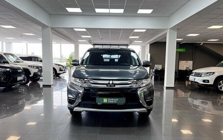 Mitsubishi Outlander III рестайлинг 3, 2017 год, 1 825 000 рублей, 3 фотография
