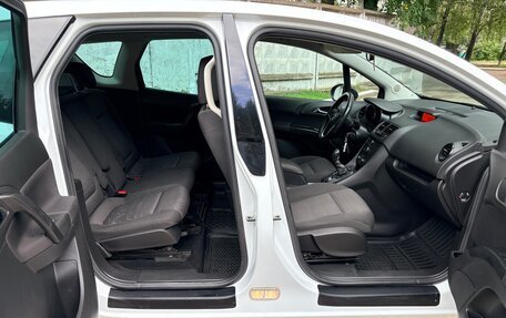 Opel Meriva, 2013 год, 650 000 рублей, 15 фотография