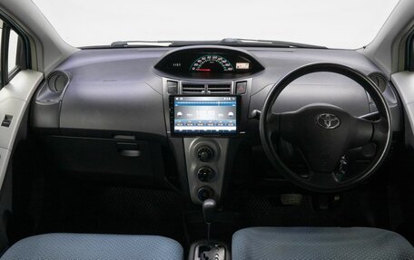 Toyota Vitz, 2005 год, 440 000 рублей, 17 фотография