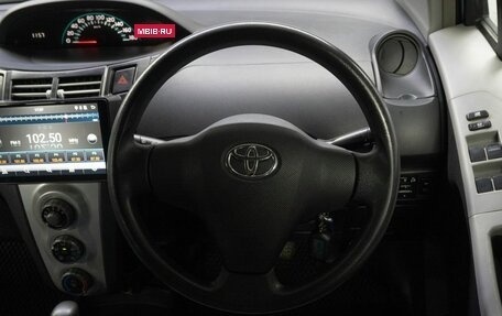 Toyota Vitz, 2005 год, 440 000 рублей, 18 фотография