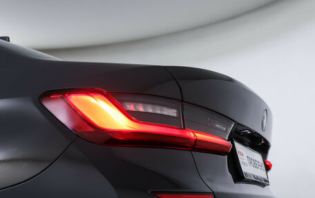 BMW 3 серия, 2019 год, 3 650 000 рублей, 21 фотография