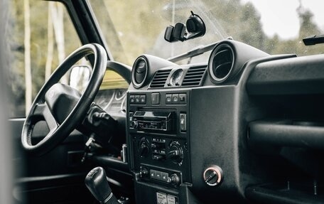 Land Rover Defender I, 2010 год, 3 250 000 рублей, 4 фотография