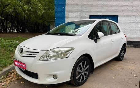 Toyota Auris II, 2011 год, 1 100 000 рублей, 1 фотография