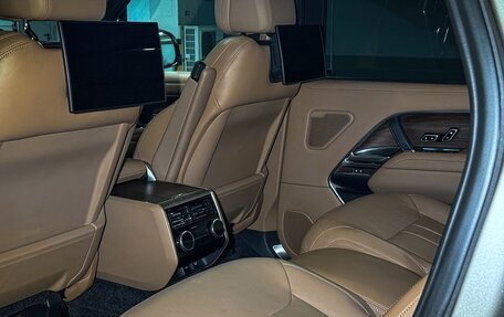 Land Rover Range Rover IV рестайлинг, 2022 год, 15 990 000 рублей, 6 фотография