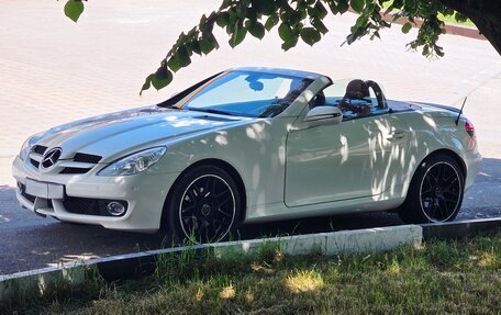 Mercedes-Benz SLK-Класс, 2009 год, 1 750 000 рублей, 22 фотография