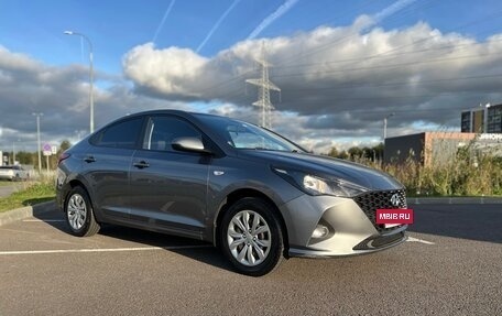 Hyundai Solaris II рестайлинг, 2020 год, 1 650 000 рублей, 4 фотография