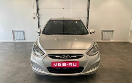 Hyundai Solaris II рестайлинг, 2013 год, 696 000 рублей, 2 фотография