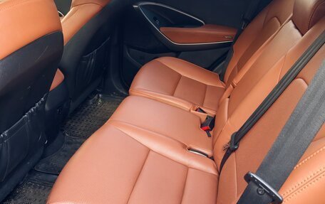 Hyundai Santa Fe III рестайлинг, 2012 год, 1 690 000 рублей, 10 фотография