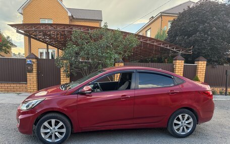 Hyundai Solaris II рестайлинг, 2012 год, 640 000 рублей, 4 фотография