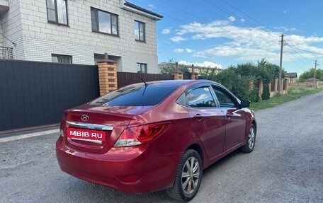 Hyundai Solaris II рестайлинг, 2012 год, 640 000 рублей, 5 фотография