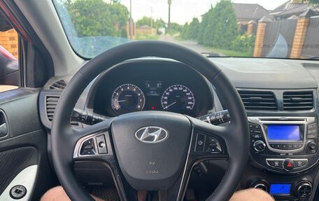 Hyundai Solaris II рестайлинг, 2012 год, 640 000 рублей, 9 фотография