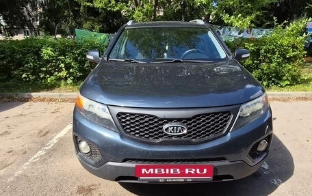 KIA Sorento II рестайлинг, 2011 год, 1 250 000 рублей, 2 фотография