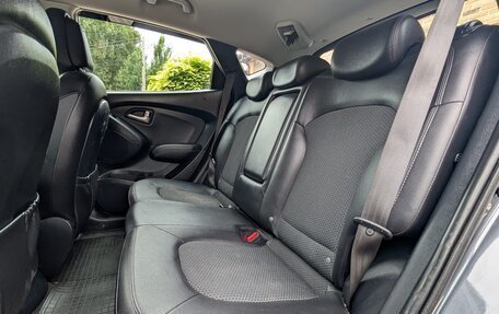 Hyundai ix35 I рестайлинг, 2010 год, 935 000 рублей, 13 фотография