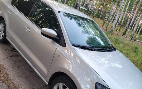 Volkswagen Polo VI (EU Market), 2012 год, 709 000 рублей, 10 фотография