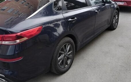 KIA Optima IV, 2018 год, 800 000 рублей, 2 фотография