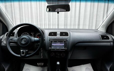 Volkswagen Polo VI (EU Market), 2011 год, 699 000 рублей, 13 фотография